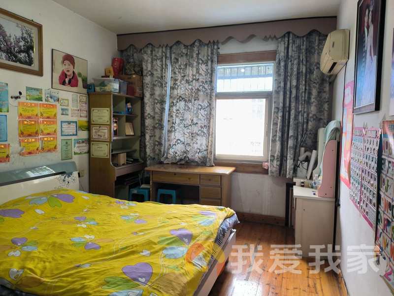 南昌我爱我家满五唯一 正规二居室  可以拎包入住  位于小区中间位置