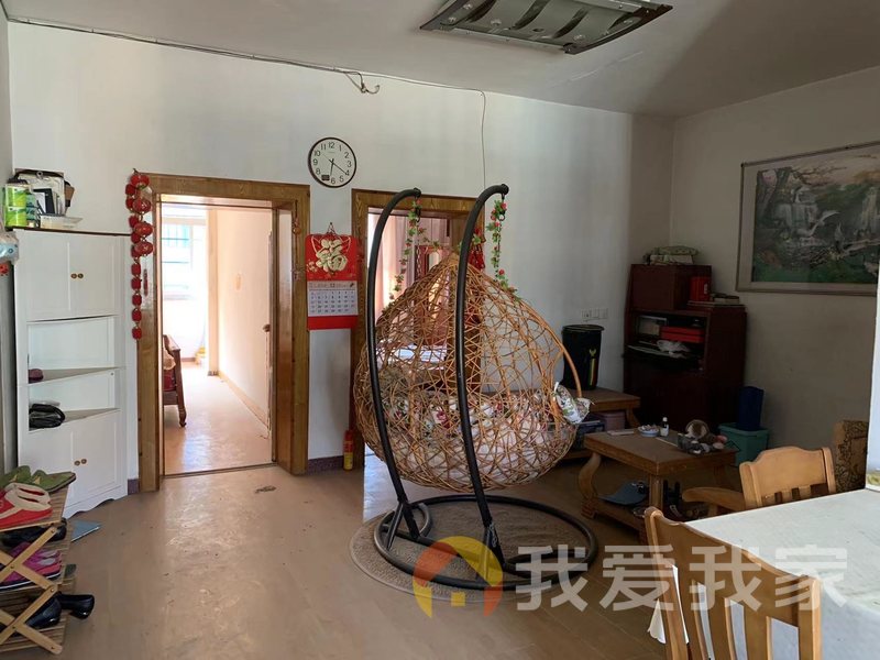 南昌我爱我家振中小区（滕阁花园小区） 南北通透，采光好 视野好，诚心出售