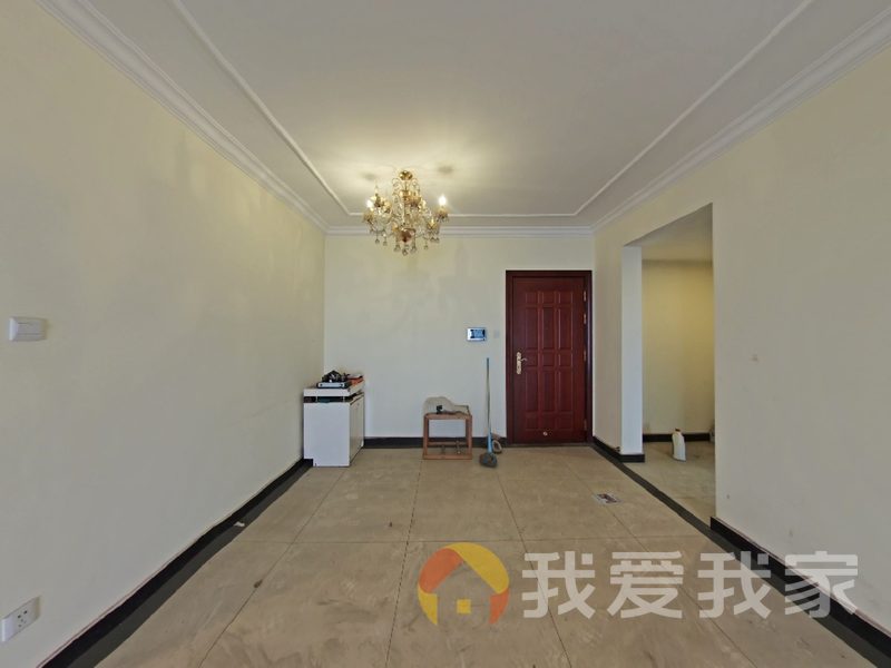 南昌我爱我家恒大绿洲御景苑二期 南北通透，采光好 装修好，环镜优美 近地铁 视野好，诚心出售
