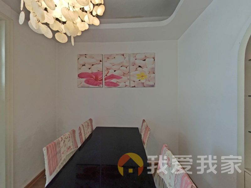 南昌我爱我家南北通透，采光好 装修好，环镜优美 近地铁 视野好，诚心出售
