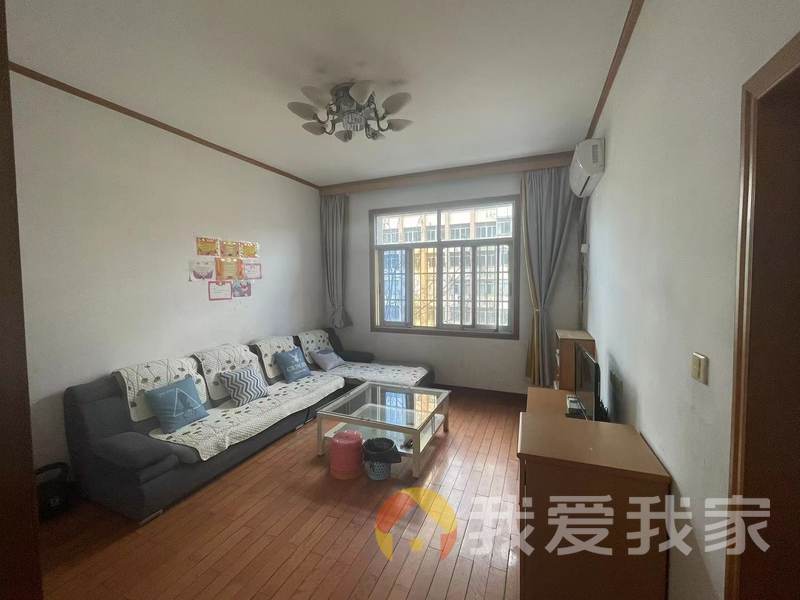 江大南路，生活便利，诚心出售