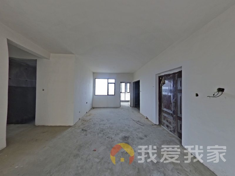 南昌我爱我家锦苑阳光（江西警察学院） 南北通透，采光好 中间楼层