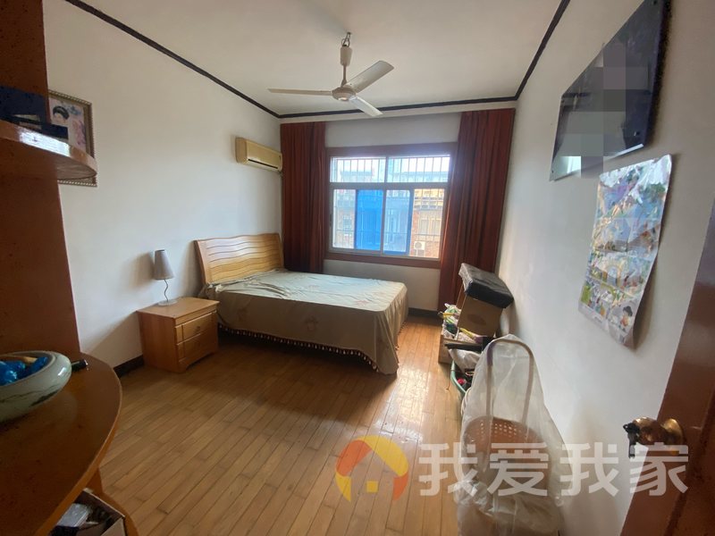 南昌我爱我家丁公路南柴宿舍 南北通透，采光好 装修好，环镜优美 近地铁 视野好，诚心出售