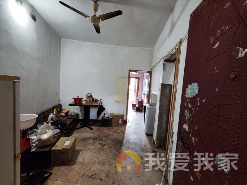 南昌我爱我家渊明北路 南北通透，采光好 近地铁 视野好，诚心出售