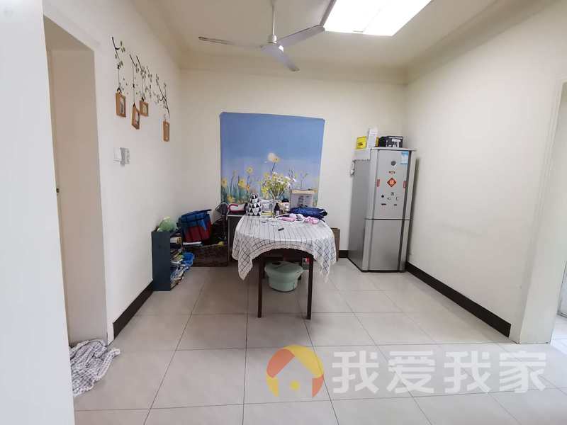 孙家亭小区（洛阳东路小区） 南北通透，采光好 装修好，环镜优美 近地铁 视野好，诚心出售