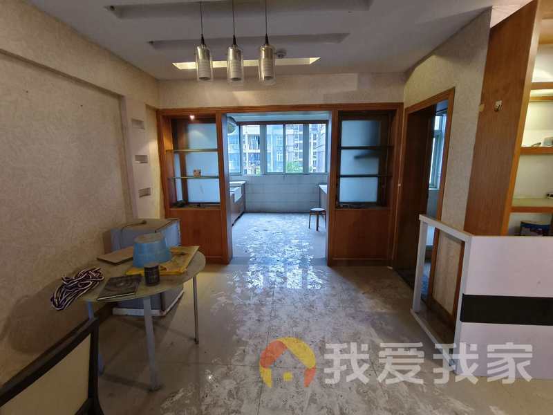南昌我爱我家恒茂城市花园 南北通透，采光好 装修好，环镜优美 视野好，诚心出售