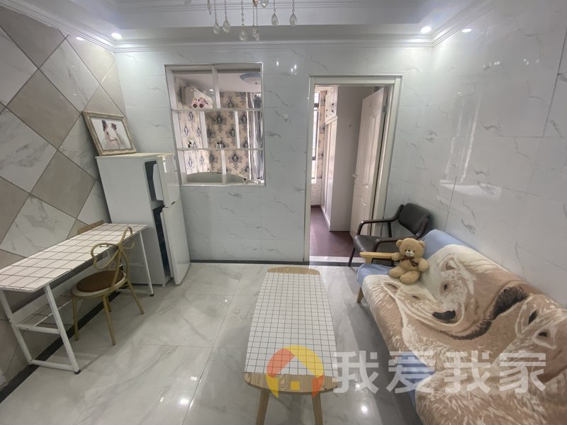南昌我爱我家嘉德福公寓（胜利名座） 南北通透，采光好 装修好，环镜优美 近地铁 视野好，诚心出售