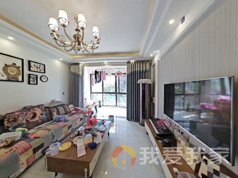 华宇尚城 南北通透，采光好 装修好，环镜优美 周边匹套完善，，出行方便
