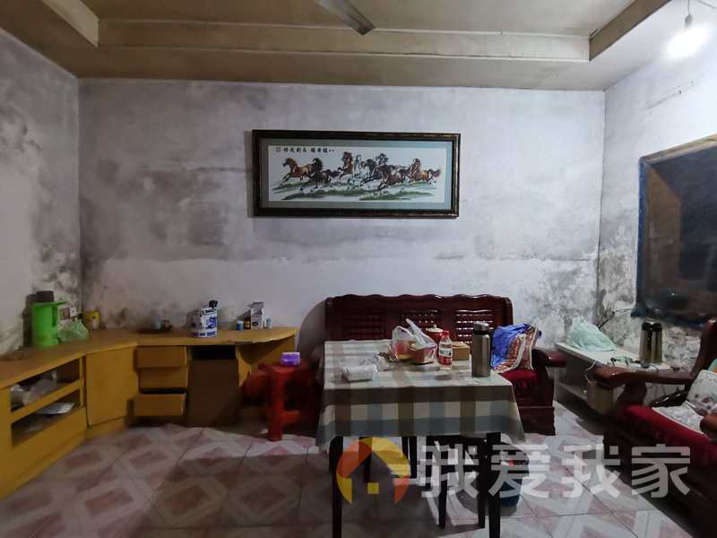 北京东路138号洪钢宿舍 南北通透，采光好 近地铁 视野好，诚心出售