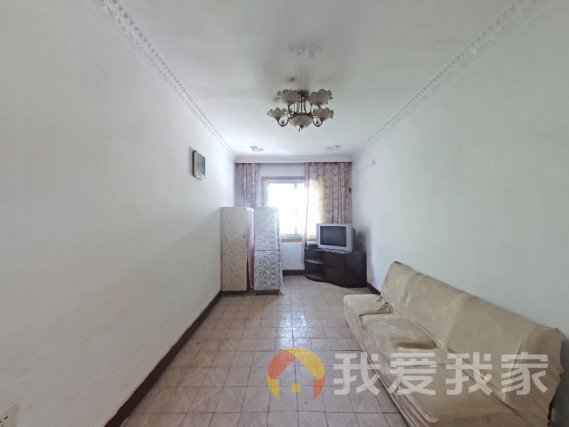 上坊路凤凰医院宿舍 南北通透，采光好 近地铁 视野好，诚心出售