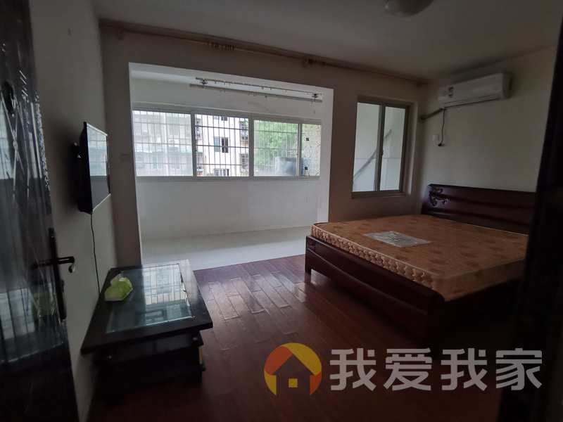 南昌我爱我家低楼层适合年龄大的居住 ，交通方便