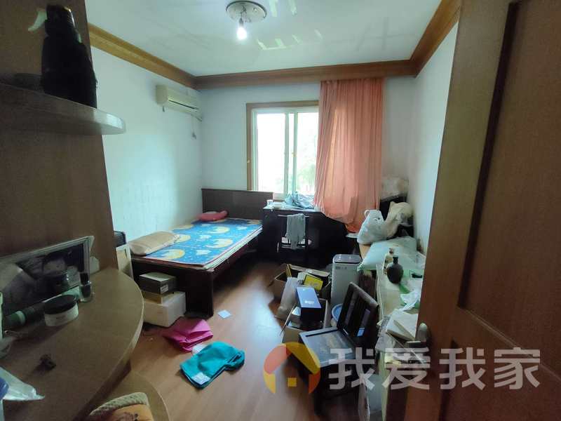 南昌我爱我家丁公路南柴宿舍 南北通透，采光好 装修好，环镜优美 近地铁 视野好，诚心出售