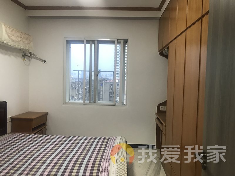 南昌我爱我家象山北路258号省人民医院宿舍 装修好，环镜优美 中间楼层
