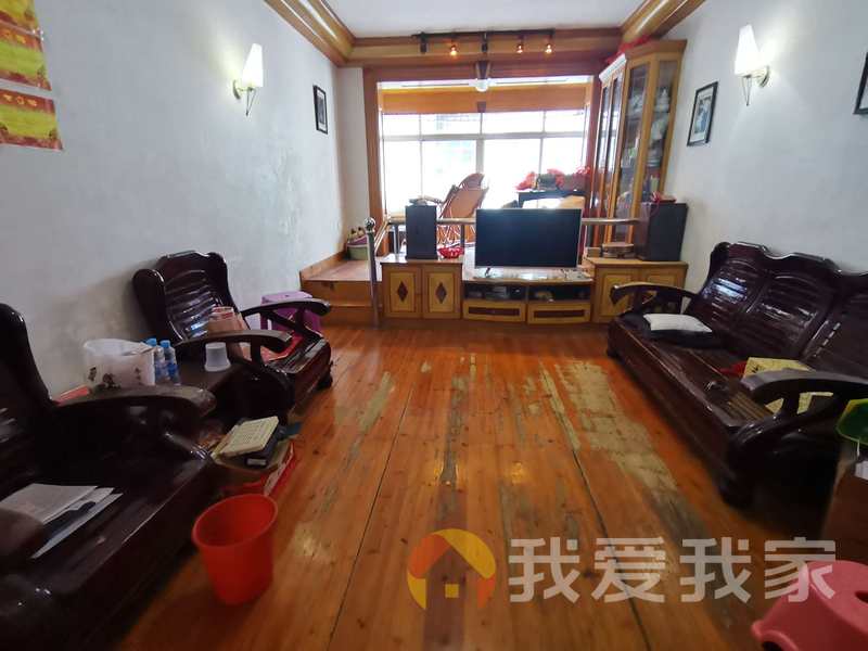 孙家亭小区（洛阳东路小区） 南北通透，采光好 近地铁 视野好，诚心出售