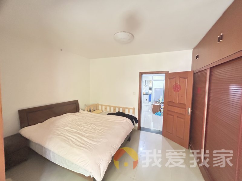 南昌我爱我家丁公路南柴宿舍 南北通透，采光好 装修好，环镜优美 近地铁 视野好，诚心出售