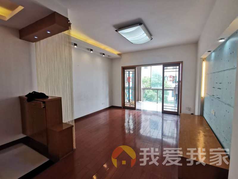 嘉合万世（书香雅苑） 南北通透，采光好 装修好，环镜优美 近地铁 中间楼层