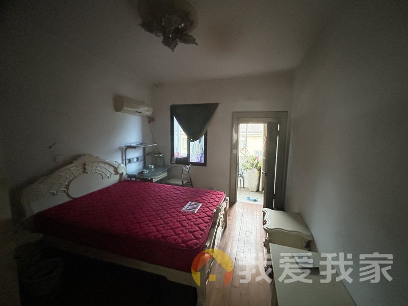 南昌我爱我家丁公路南柴宿舍 南北通透，采光好 装修好，环镜优美 近地铁 视野好，诚心出售