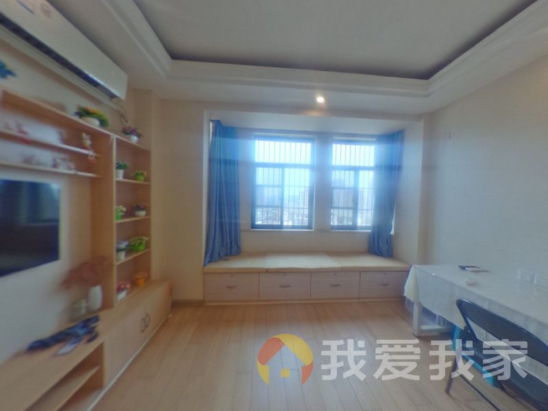 南昌我爱我家名门世家二期 南北通透，采光好 装修好，环镜优美 近地铁 视野好，诚心出售