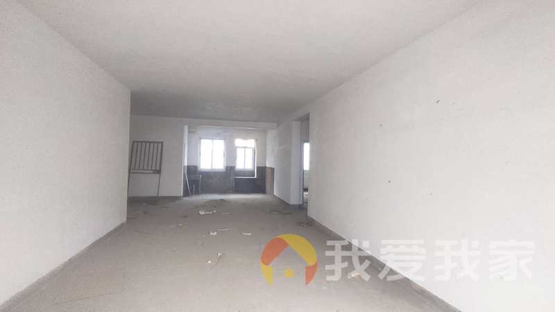 荣昌小区 南北通透，采光好 近地铁 视野好，诚心出售