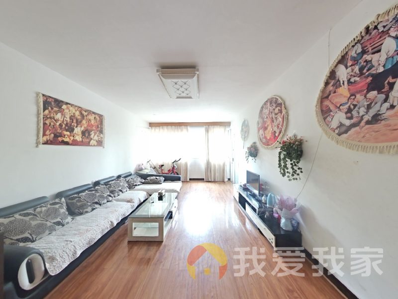 南昌我爱我家江大南路183号化工学校宿舍 南北通透，采光好 装修好，环镜优美 近地铁 周边匹套完善，，出行方便