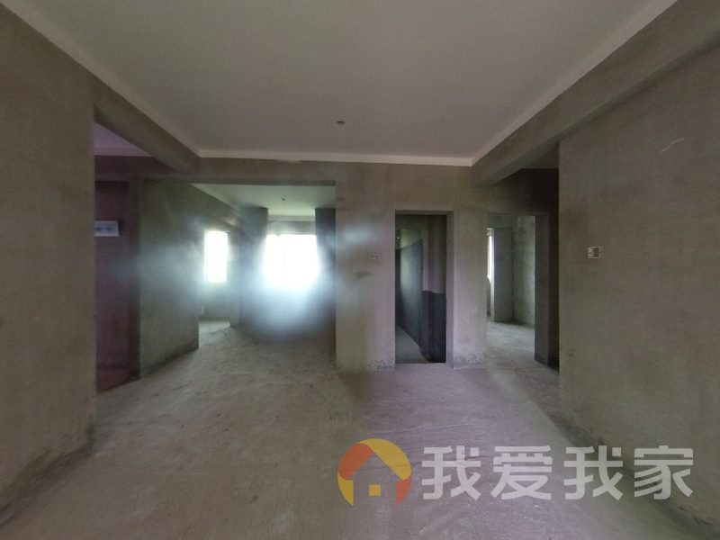 南昌我爱我家新建区 南北通透，采光好 中间楼层