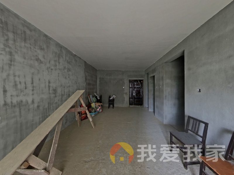 南昌我爱我家新建城B2区 南北通透，采光好 近地铁 周边匹套完善，，出行方便