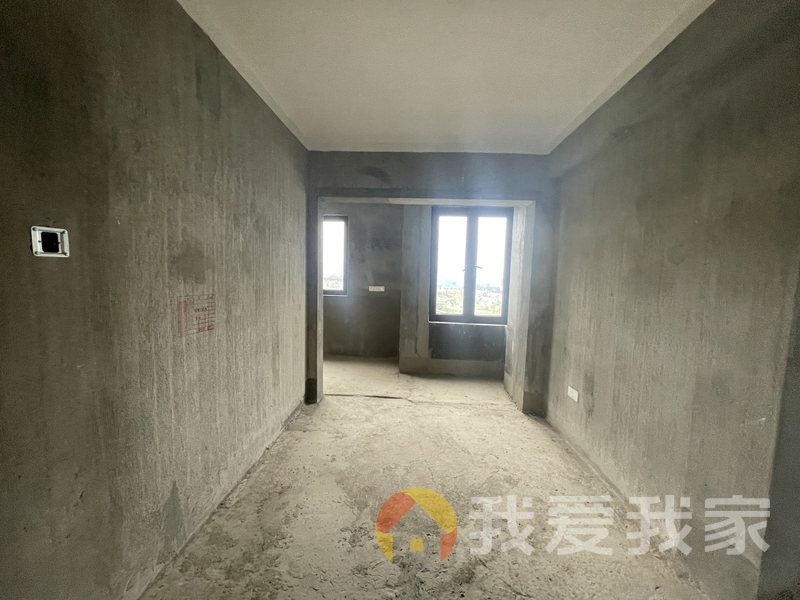 南昌我爱我家春来江南小区 南北通透，采光好 视野好，诚心出售