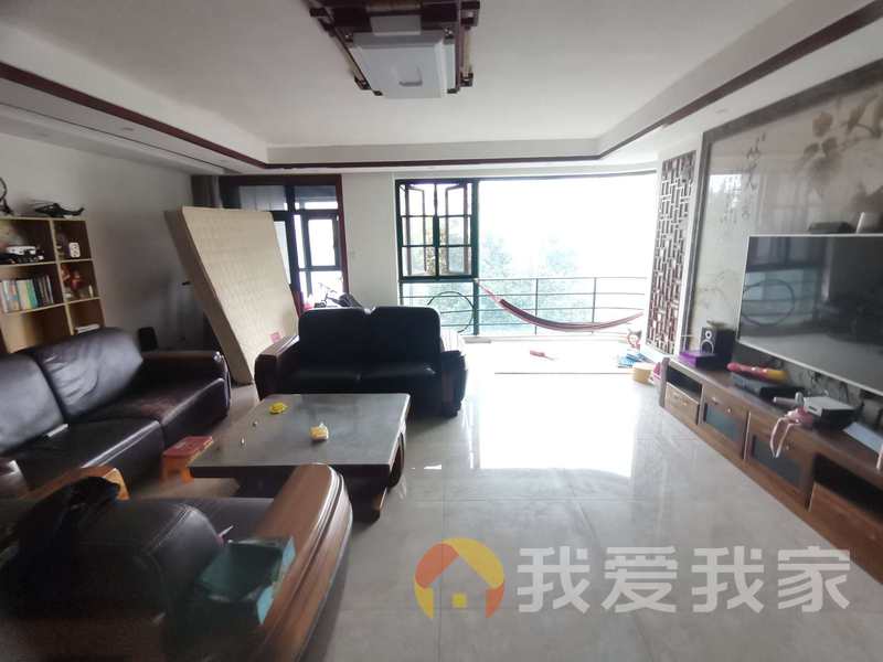 恒茂湖滨 南北通透，采光好 装修好，环镜优美 周边匹套完善，，出行方便