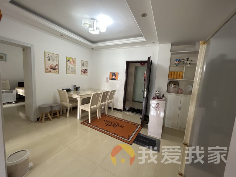 南昌我爱我家景城名郡 南北通透，采光好 装修好，环镜优美 视野好，诚心出售