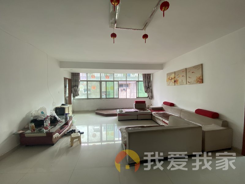 北京东路 南北通透，采光好 装修好，环镜优美 近地铁 视野好，诚心出售
