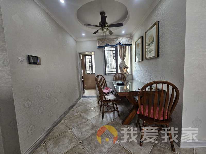 南昌我爱我家联泰梧桐壹号（梧桐庄园二期） 南北通透，采光好 装修好，环镜优美 视野好，诚心出售