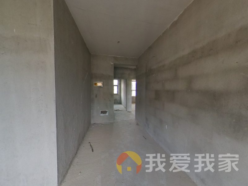 领秀湖公园电梯房