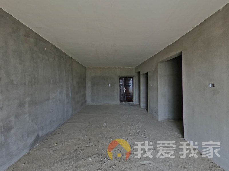 南昌我爱我家新建城B4区 南北通透，采光好 近地铁 中间楼层