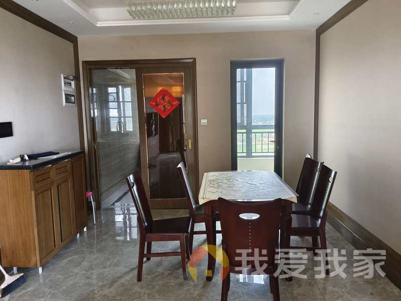 南昌我爱我家恒大御澜府 南北通透，采光好 装修好，环镜优美 视野好，诚心出售