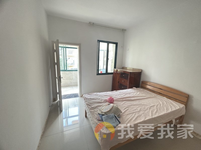 南昌我爱我家丁公路南柴宿舍 南北通透，采光好 装修好，环镜优美 近地铁 中间楼层