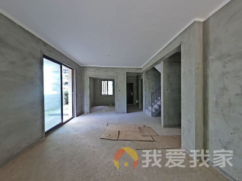 南昌我爱我家高品质叠墅！依江靠湖，送院子地下室。融创望江府