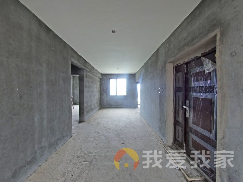 南昌我爱我家新建城B3区 南北通透，采光好 近地铁 中间楼层