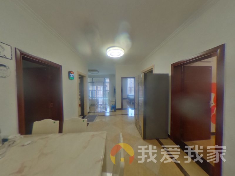 南昌我爱我家汇仁阳光花园一期 南北通透，采光好 装修好，环镜优美 近地铁 中间楼层