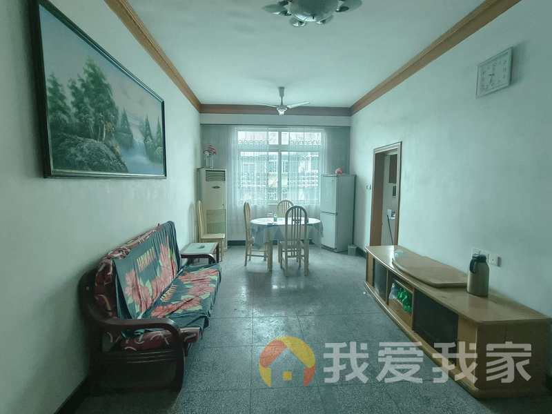 江大南路石油公司宿舍 南北通透，采光好 近地铁 视野好，诚心出售