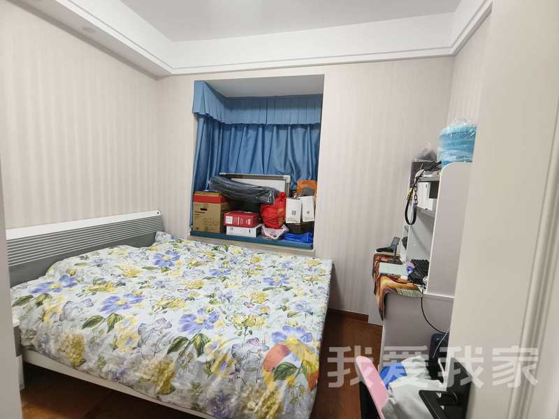 南昌我爱我家江湾豪庭 南北通透，采光好 装修好，环镜优美 近地铁 中间楼层
