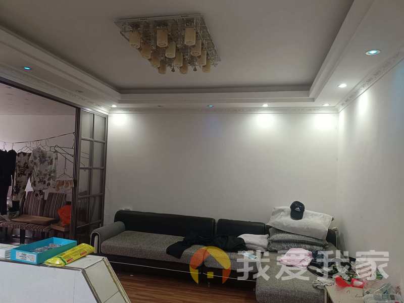 福祥家园 南北通透，采光好 装修好，环镜优美 视野好，诚心出售