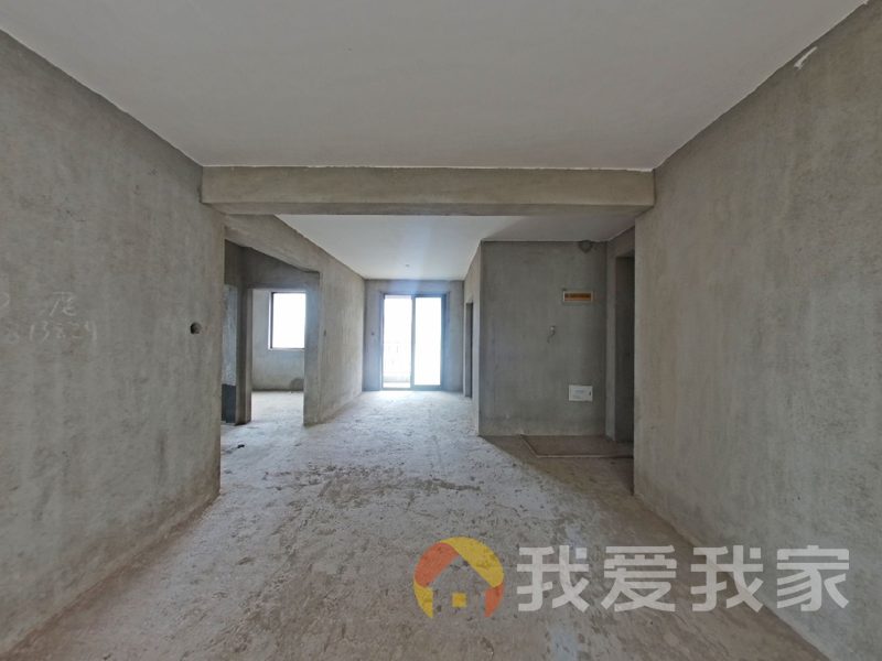 南昌我爱我家新建城B6区 南北通透，采光好 近地铁 中间楼层