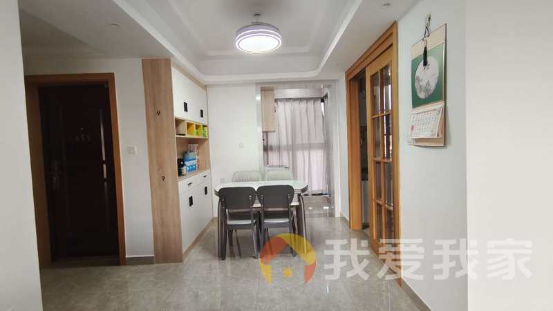 中大府 南北通透，采光好 装修好，环镜优美 中间楼层