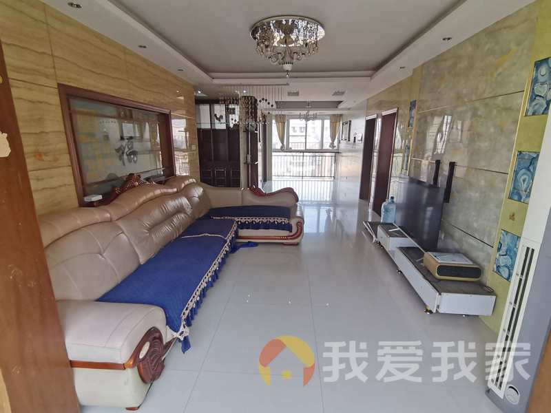 南昌我爱我家红谷十二庭 南北通透，采光好 装修好，环镜优美 周边匹套完善，，出行方便