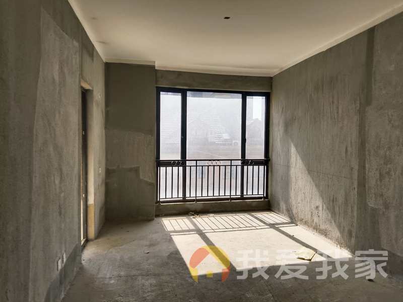 南昌我爱我家正规二室二厅的房子，纯毛坯。