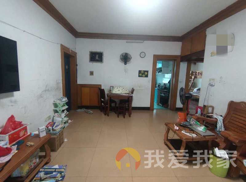 莲塘体育馆小区 南北通透，采光好 装修好，环镜优美 视野好，诚心出售