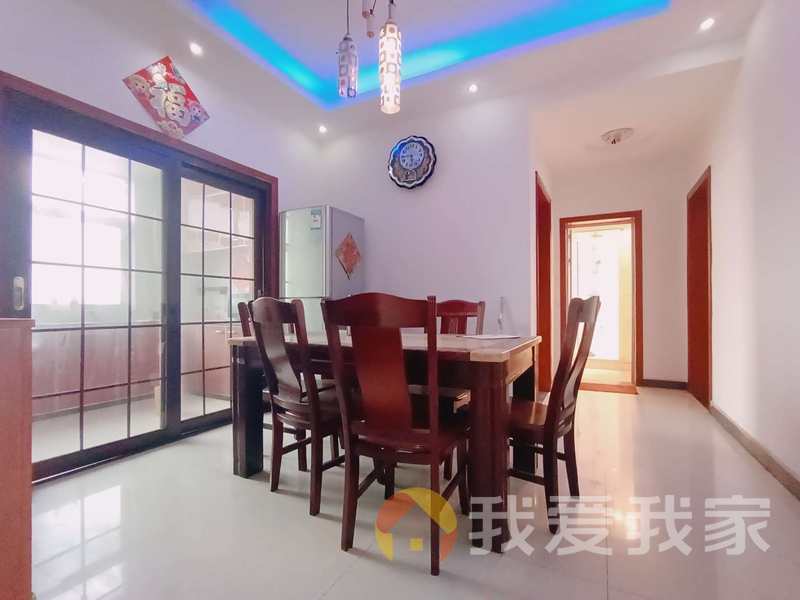 莲塘仁兴现代城 南北通透，采光好 装修好，环镜优美 视野好，诚心出售