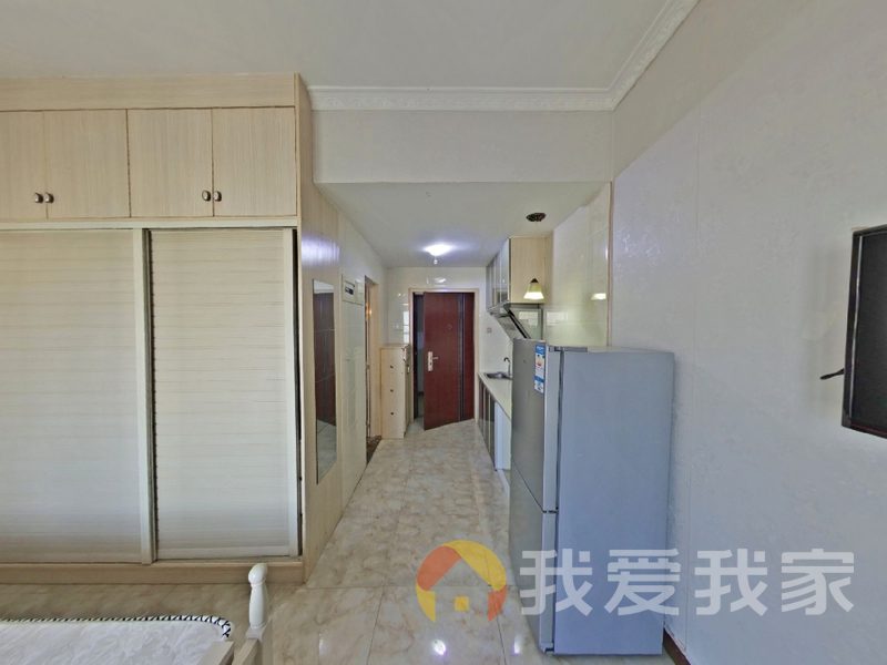 南昌我爱我家象山南路仕中心 南北通透，采光好 装修好，环镜优美 视野好，诚心出售