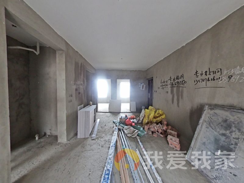 上峰景城 南北通透，采光好 视野好，诚心出售