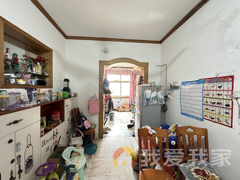 北京西路437号师大宿舍 南北通透，采光好 装修好，环镜优美 近地铁 中间楼层